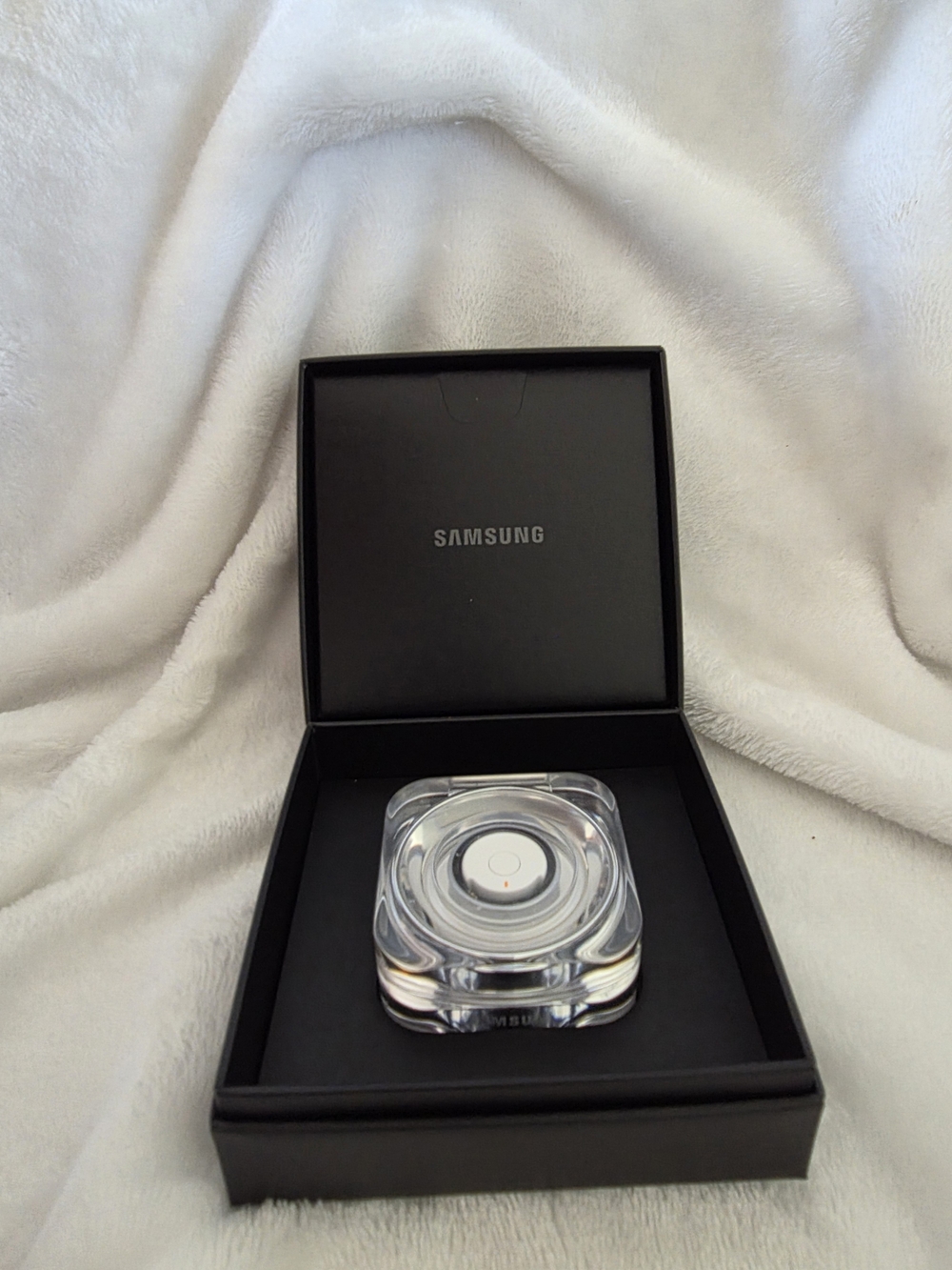 Samsung Galaxy Ring Size 7 Silver SM-Q507 - Like New With Box & Charger